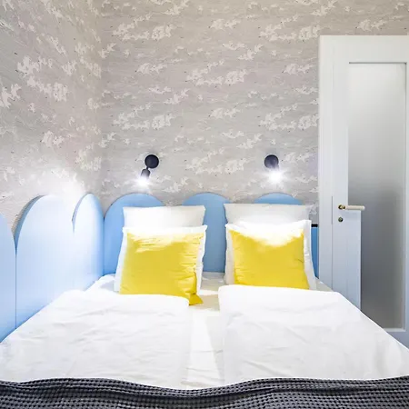 Stylish New With Ac Budapest